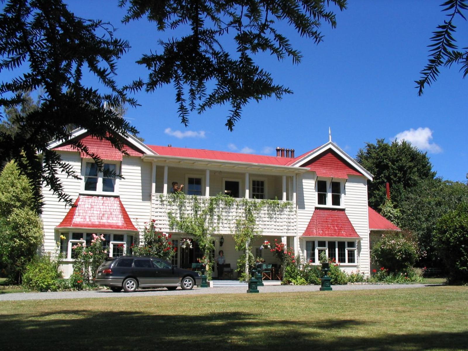 Llandaff Country Residence Masterton Exterior photo